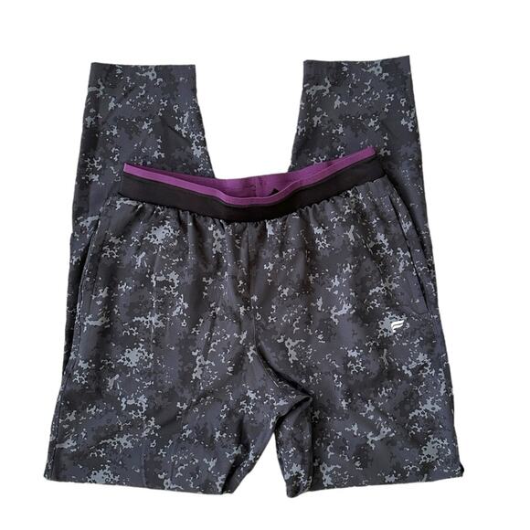 Fabletics The Fundamental Pants Mens Medium Black Nueue Camo - Picture 7 of 8